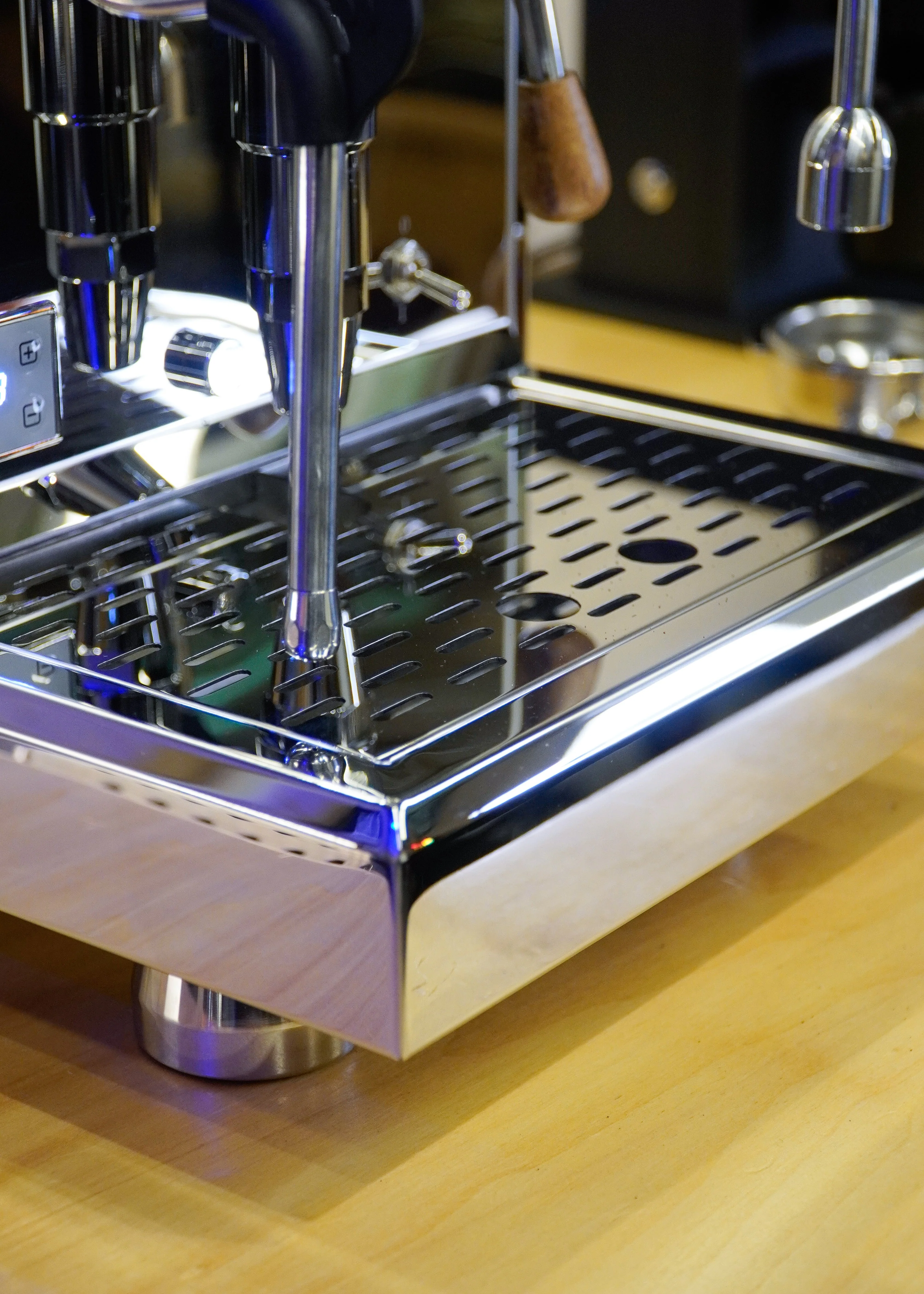 OPEN BOX Turin Gallatin V HX Espresso Machine with PID - Image 16