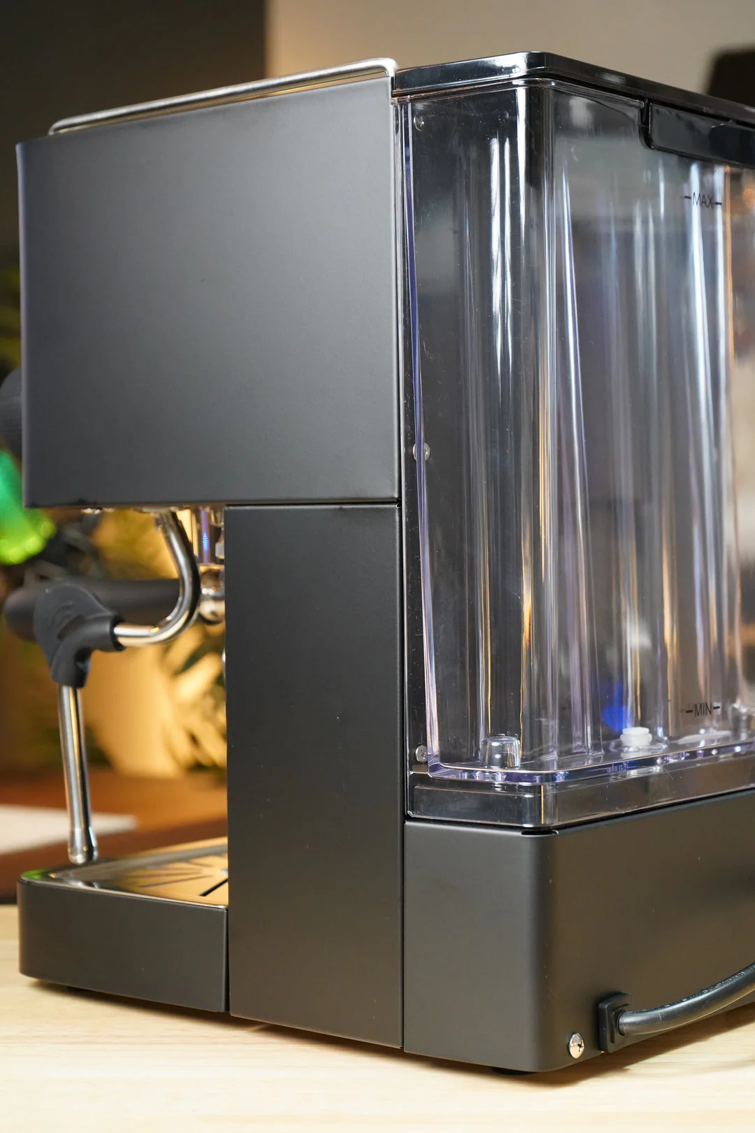 Turin™ Legato™ V2 Espresso Machine - Image 17