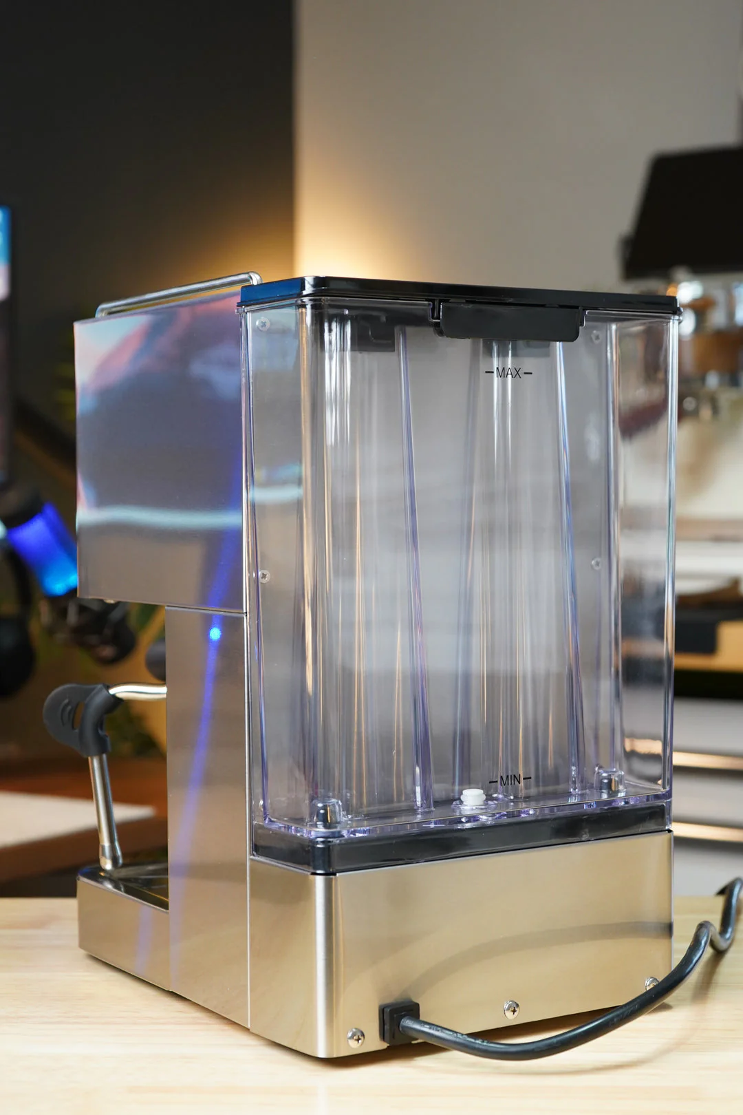Turin™ Legato™ V2 Espresso Machine - Image 21