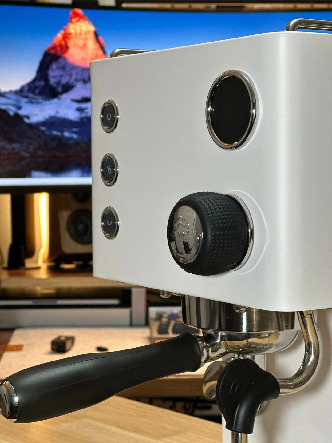Turin™ Legato™ V2 Espresso Machine - Image 35