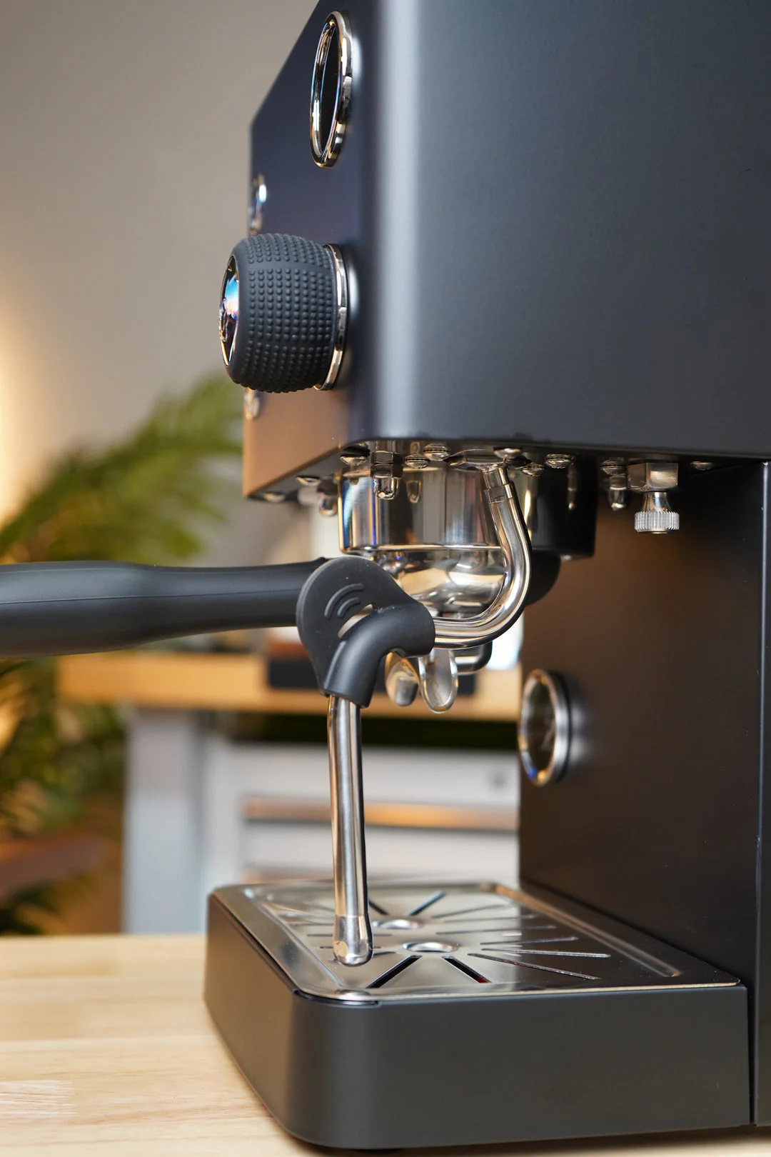 Turin™ Legato™ V2 Espresso Machine - Image 7