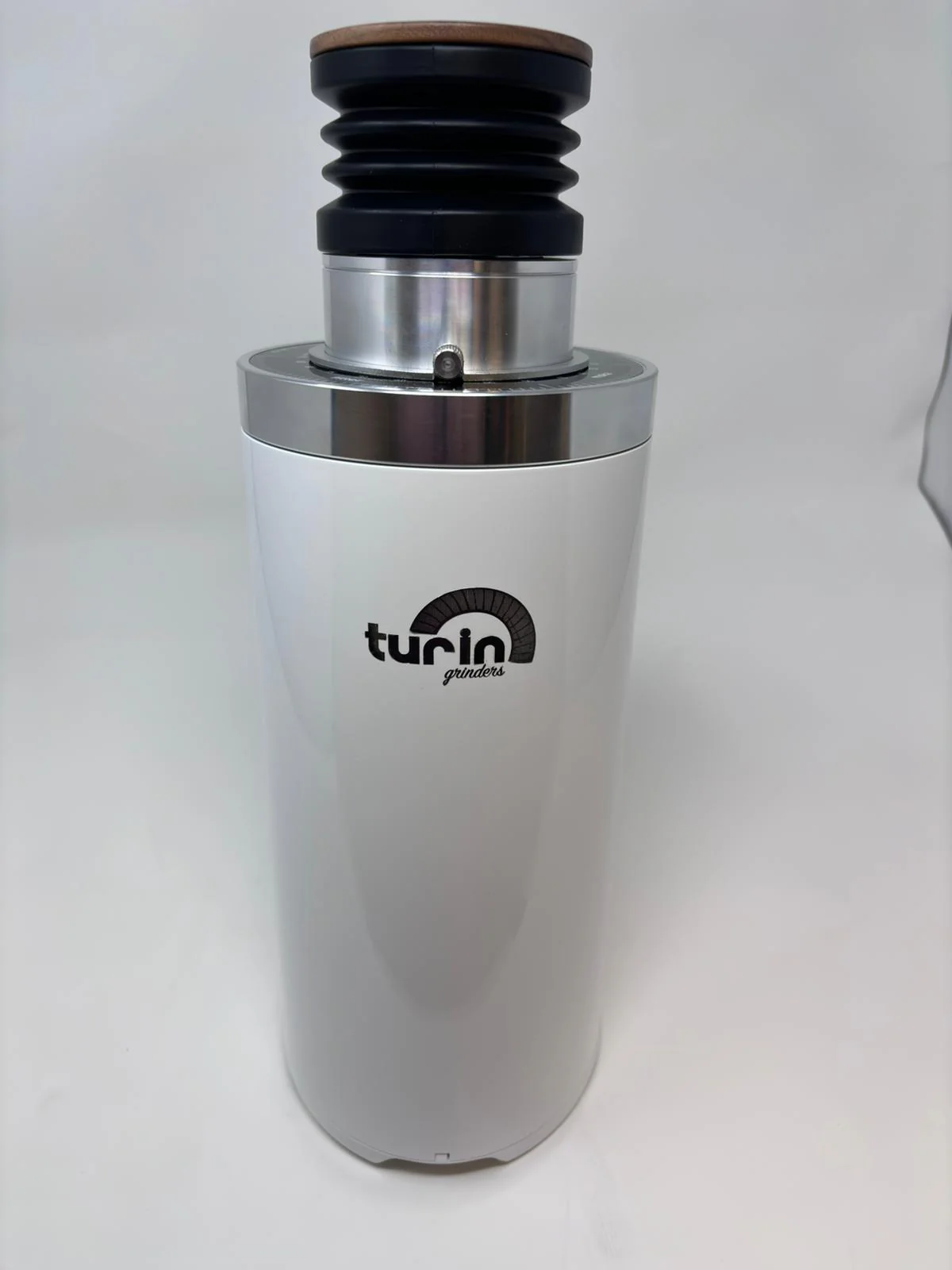 Turin DF64 Gen 2 - 220V - Single Dose Coffee Grinder (EU 220V Plug) - Image 7