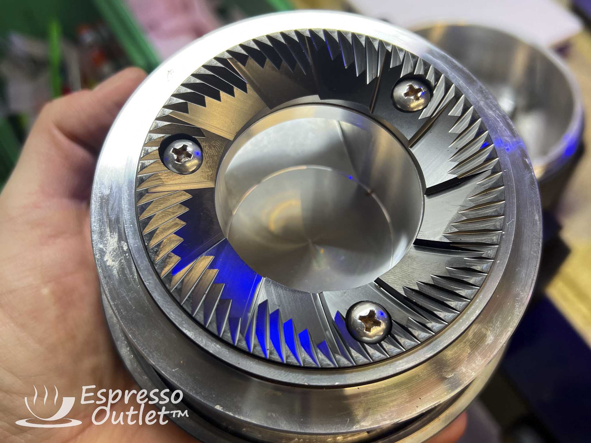 Turin DF83V Variable Speed Coffee / Espresso Grinder - Image 8