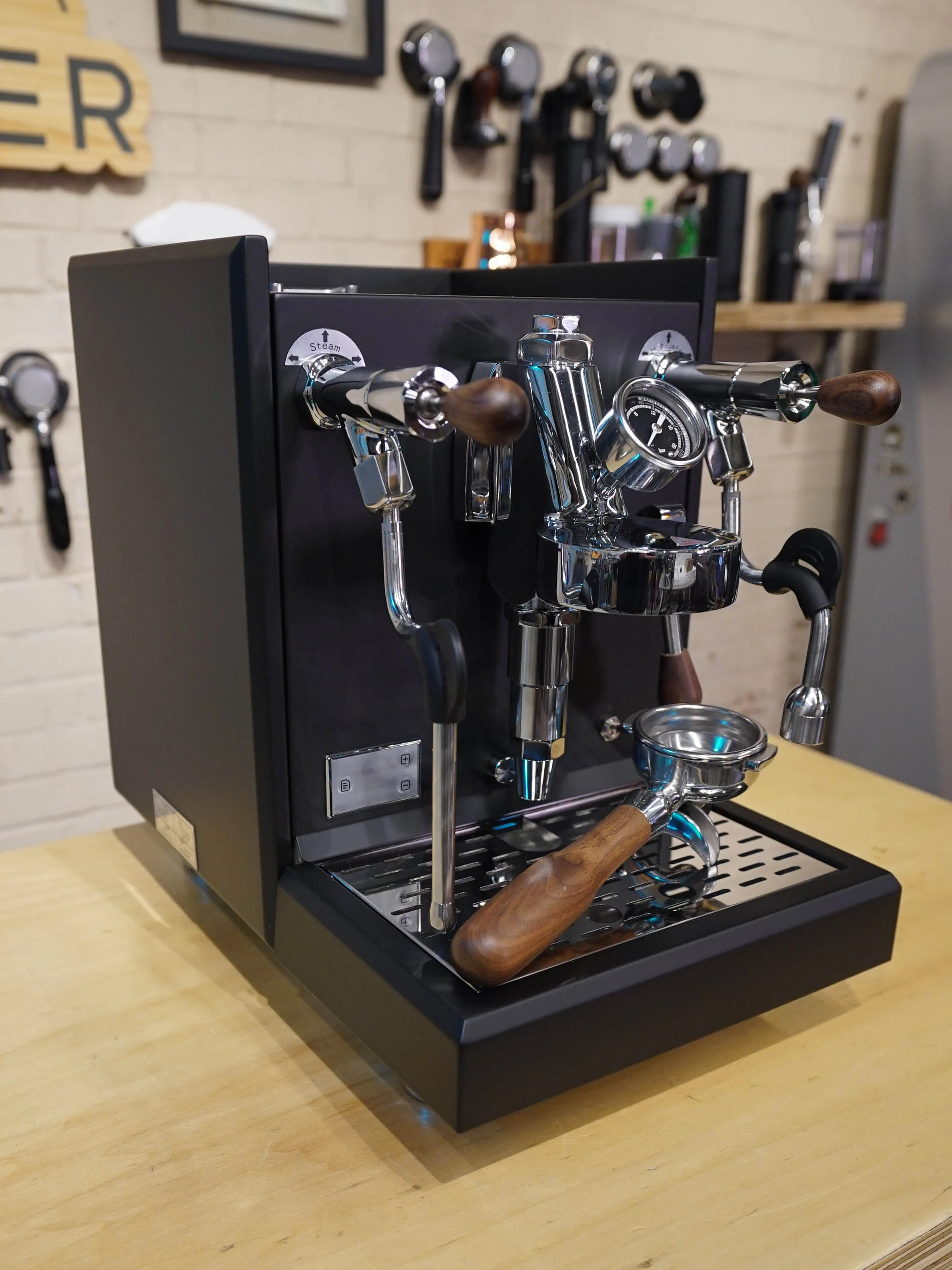 Turin Gallatin R HX Espresso Machine with Rotary Pump & PID & Flow Control - Image 27
