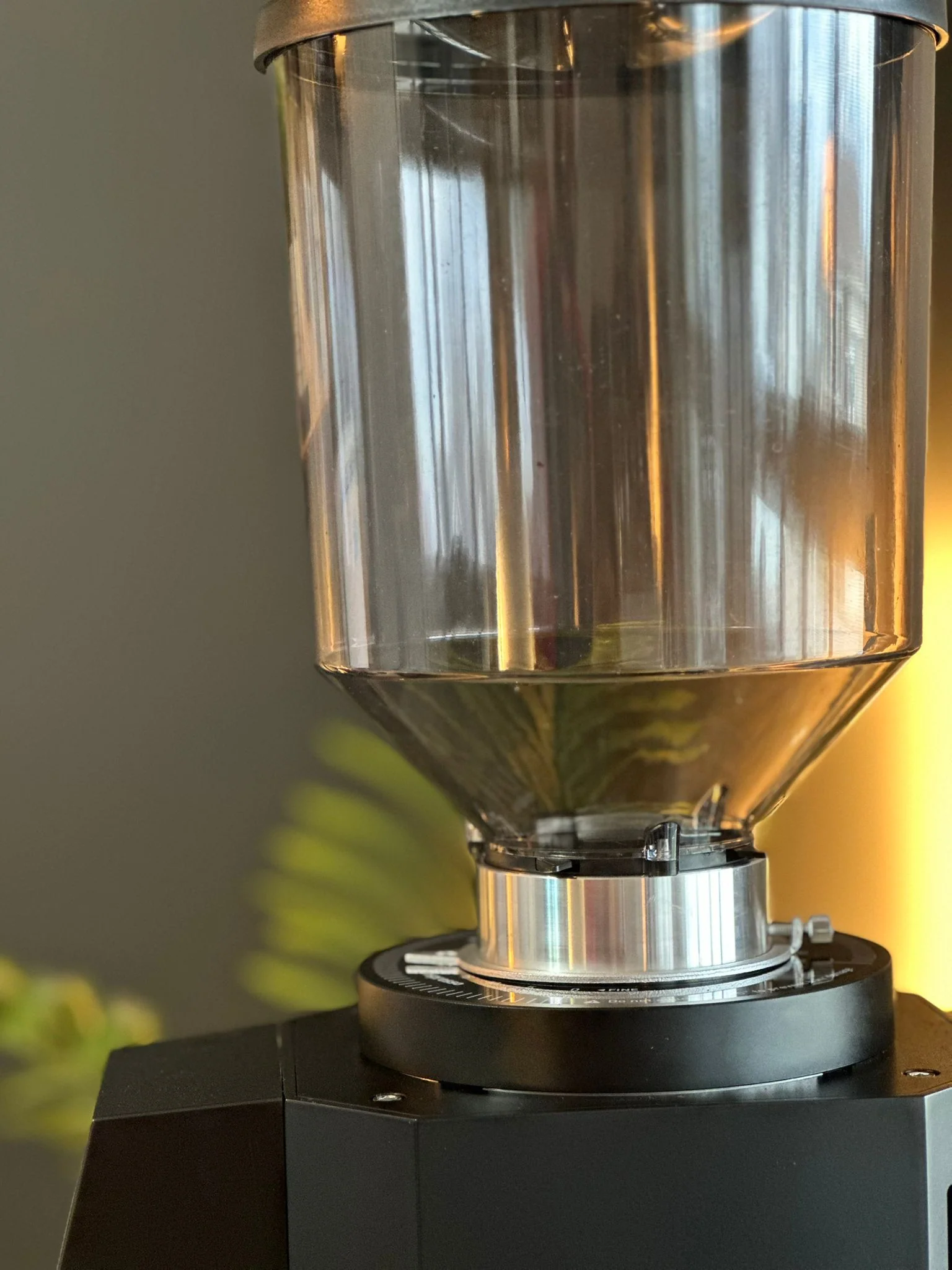 Turin ZF83 Commercial Espresso Grinder - Image 28